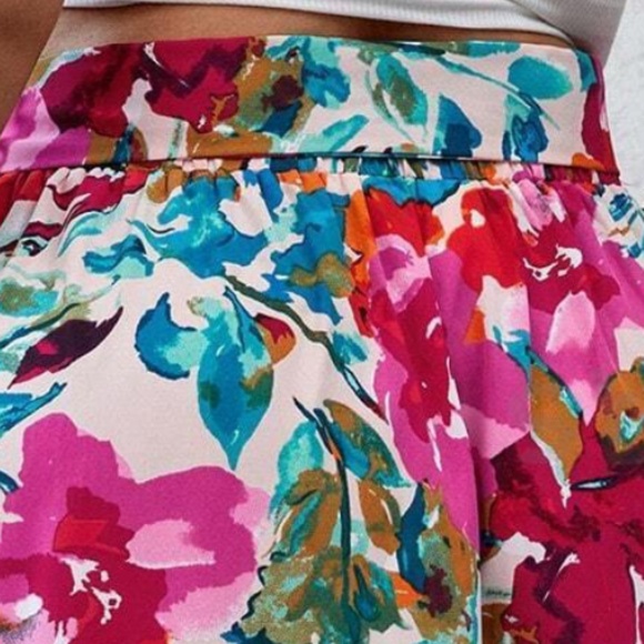 Plus Floral Print Ruffle Hem Wrap Maxi Skirt - Picture 5 of 5